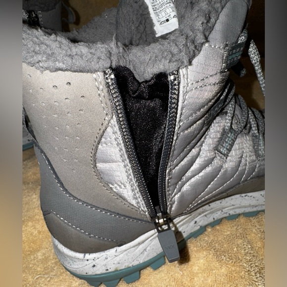 Merrell Women's Antora Sneaker Boots in Paloma size 8 - Picture 13 of 13